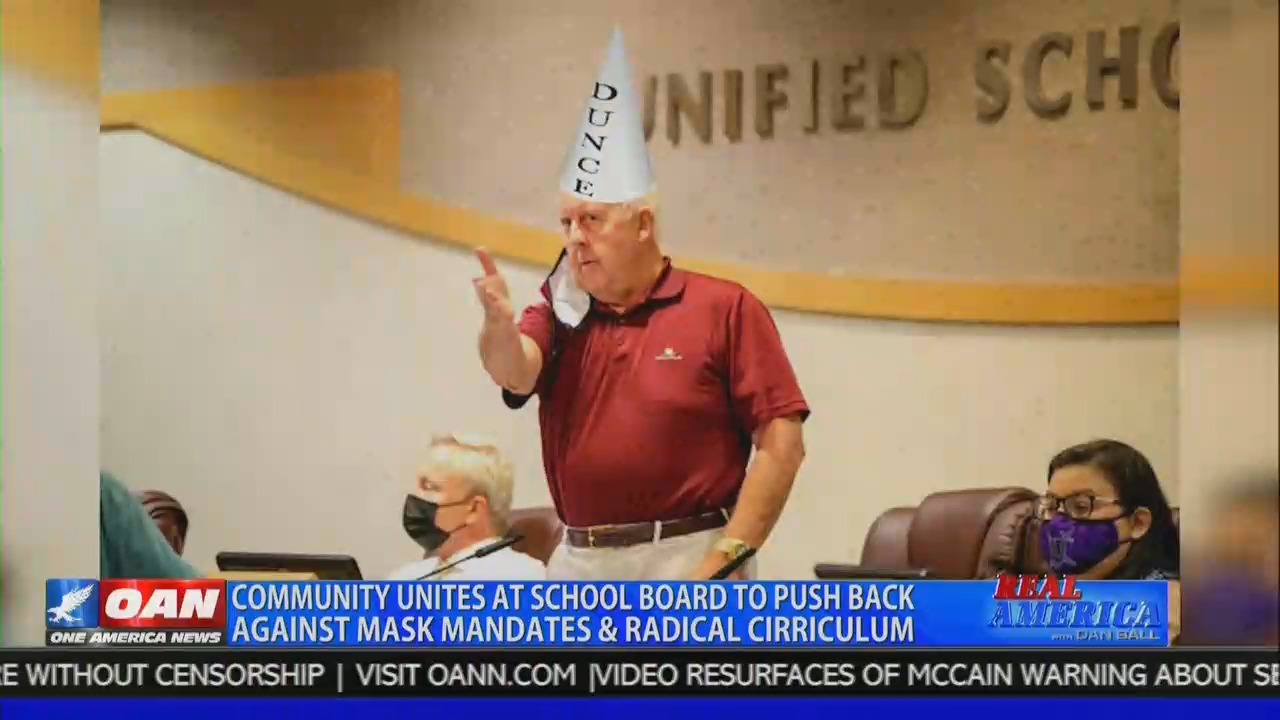 DSUSD pres Don Griffith edited to wear clipart dunce cap