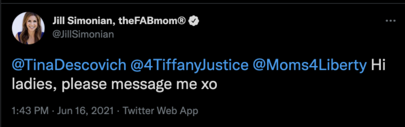 "Hi ladies, please message me xo"