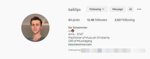 A screenshot of Shwemmer's Instagram bio 
