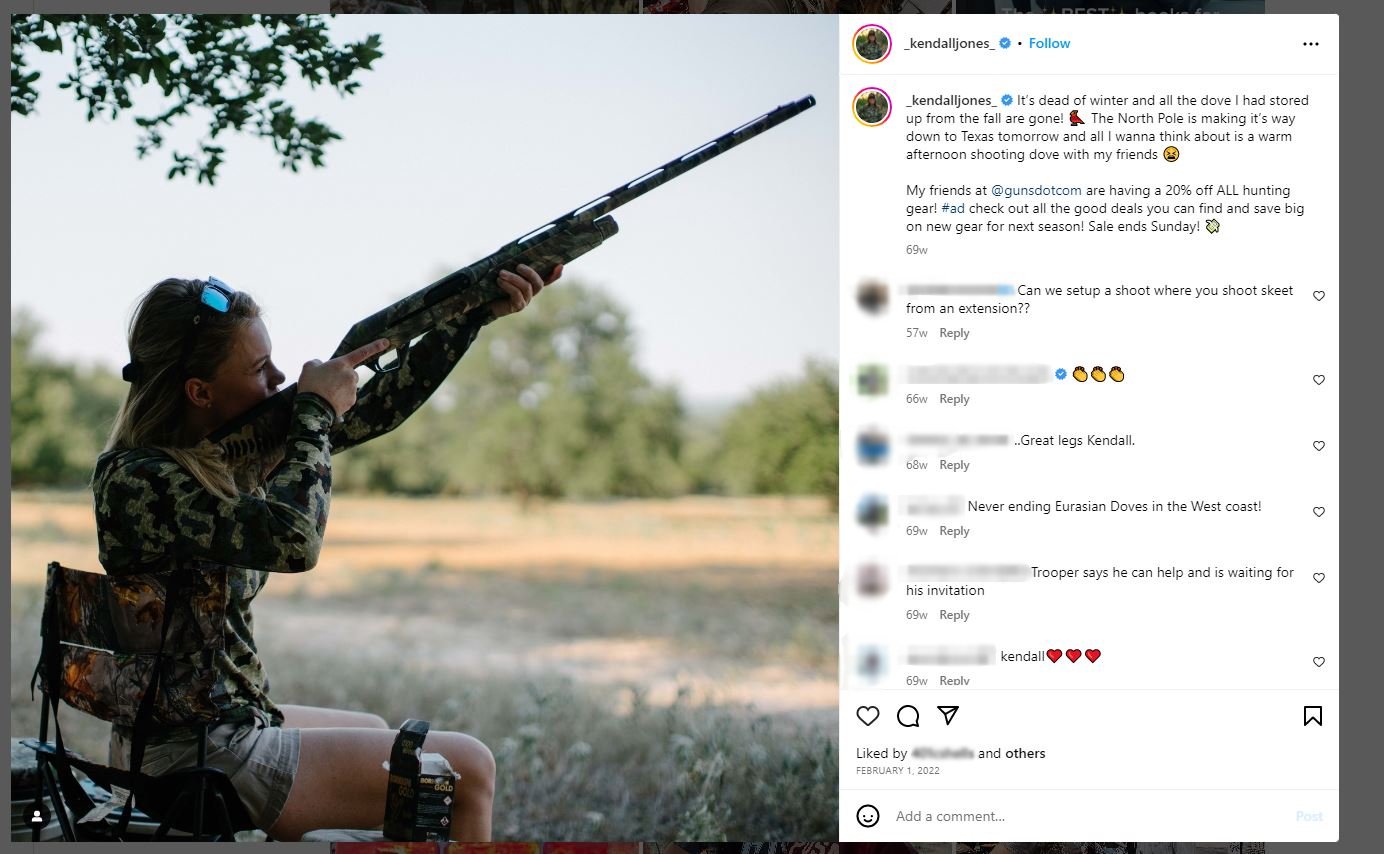 Kendall Jones Instagram post advertising gunsdotcom with a partner disclosure