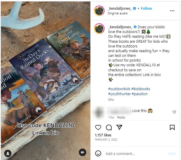Screenshot shows Kendall jones promoting Lane Walker books promo code without disclosing material connection to brand