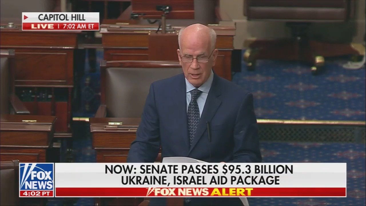 Fox host Ainsley Earhardt suggests tying Ukraine aid to a border bill