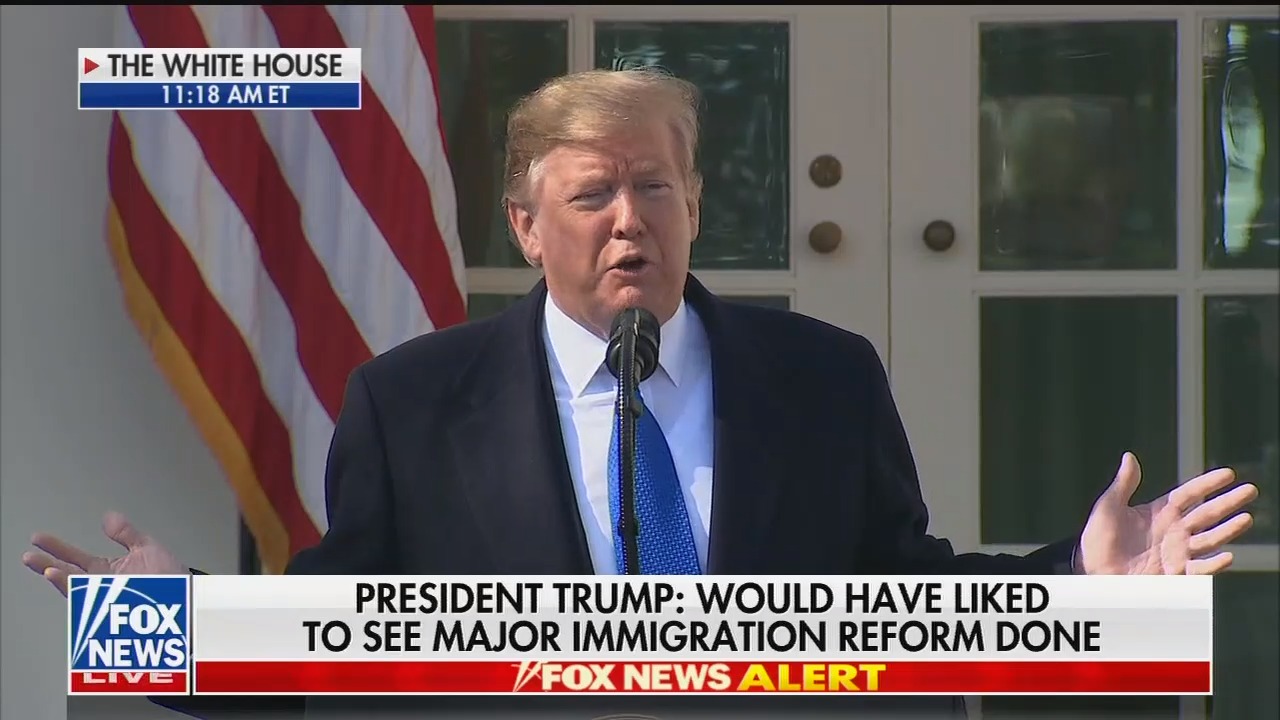 During national emergency declaration, Trump praises Sean Hannity ...
