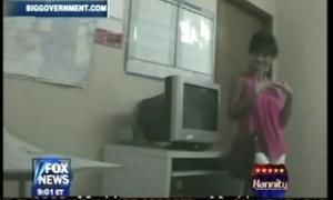 fnc-20090915-acorn.mov