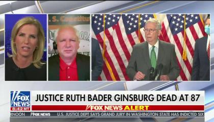 chyron reads, "JUSTICE RUTH BADER GINSBURG DEAD AT 87"