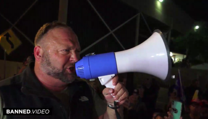 Alex Jones at anti-democracy event