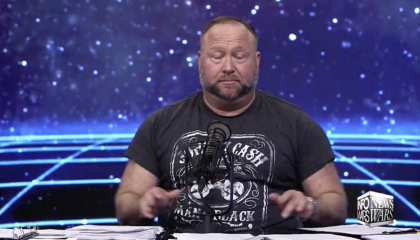 Alex Jones lies about COVID-19 vaccine