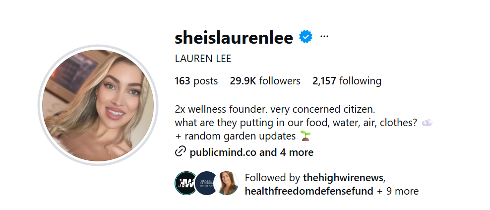 Lauren Lee, Instagram